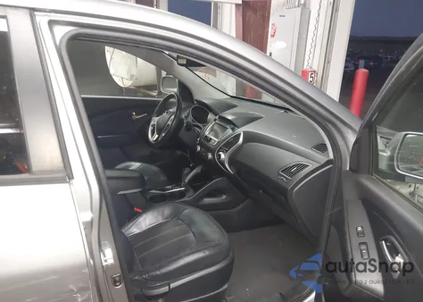 2013 Hyundai Tucson Limited z USA, uszkodzony, nr VIN KM8JU3AC5DU736462